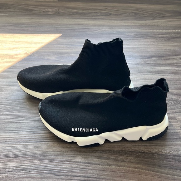 Balengiaga Speed Recycled Knit Sneaker - Picture 3 of 7